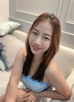 Elle - escort in Bangkok Photo 2 of 8