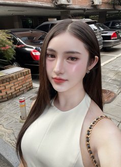 Solar Elle - Transsexual escort in Bangkok Photo 11 of 25