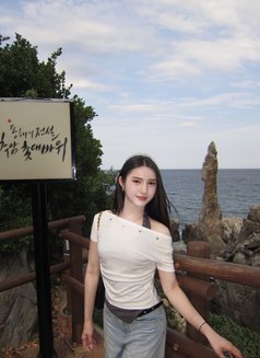 Solar Elle - Transsexual escort in Bangkok Photo 19 of 25