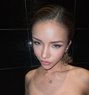 Elle - Transsexual escort in Pattaya Photo 6 of 7