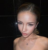 Elle - Transsexual escort in Pattaya