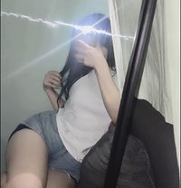 Ellen - escort in Yokosuka