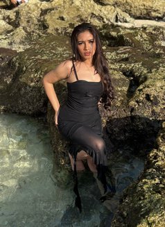 Ellena best bj and squirt - puta in Bali Photo 7 of 19
