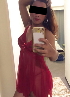 Elli, Your Dream Girl From Philippine - puta in Singapore Photo 2 of 11
