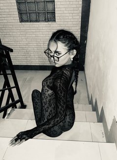 Elliana. Allatass - Transsexual escort in Bali Photo 8 of 8