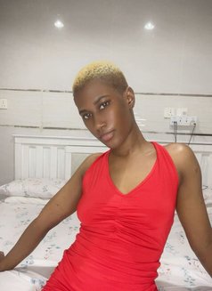 Ellice - escort in Jeddah Photo 4 of 4