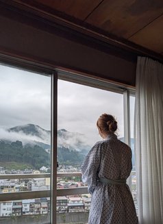 Ellie Aymes - May/June - escort in Tokyo Photo 11 of 11