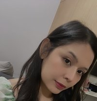 Ellie - escort in Hong Kong