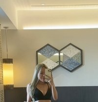 EllieBabe - escort in Singapore