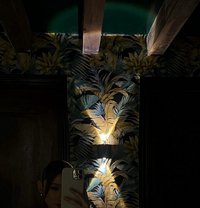 Naughty Ellie - Transsexual escort in Manila