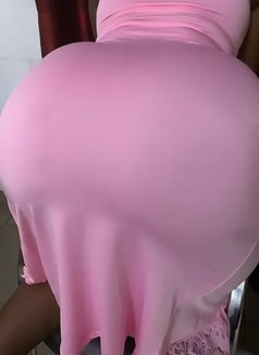 Ellie Scat - puta in Kampala Photo 1 of 3