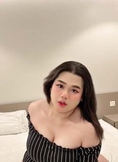 Ellie Both๐น๐ญ๐ธ๐ฆ - Transsexual escort in Riyadh Photo 1 of 9
