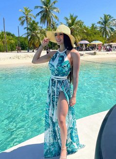 Ellies - escort in Riyadh Photo 3 of 7