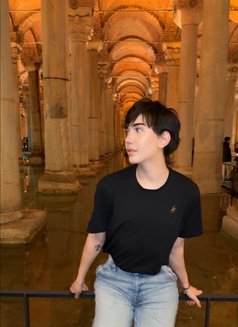 Ellina Fox - Male escort in Baku Photo 7 of 8