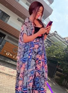 Sarah Queen - escort in Chandigarh Photo 5 of 5