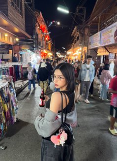 Ellish - Acompañantes transexual in Phuket Photo 1 of 6