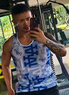 Ello Marcell - Male escort in Kuala Lumpur Photo 3 of 4