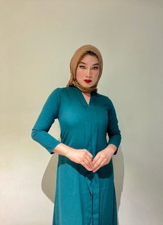 Real Meet and CamShow - Transsexual escort in Kuala Lumpur Photo 20 of 25