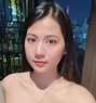 Ellsa - escort in Jakarta Photo 1 of 5