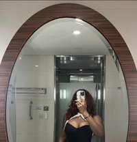 elly - escort in Fujairah