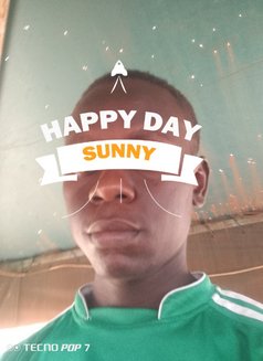 Elly Brown - Acompañantes masculino in Kampala Photo 1 of 1