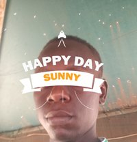 Elly Brown - Acompañantes masculino in Kampala