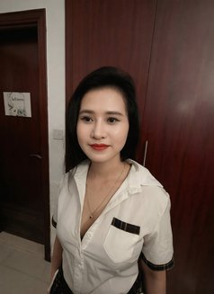ELLY | Authentic Vietnamese Beauty - puta in Dubai Photo 3 of 20