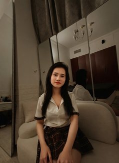 ELLY | Authentic Vietnamese Beauty - puta in Dubai Photo 16 of 20