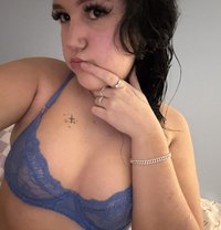 Elly - puta in Erbil