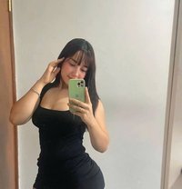 Elly - escort in Doha