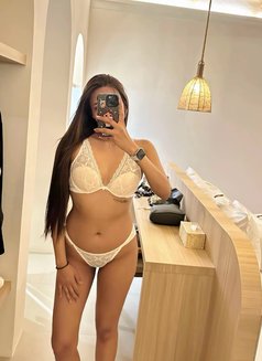 Elly Modeling Thailand girls - masseuse in Fukuoka Photo 19 of 19