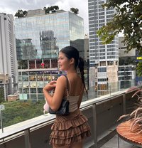 Elly - puta in Bangkok