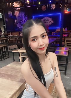 Elly - escort in Chiang Mai Photo 11 of 13