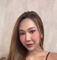 Elly - adult performer in Taipei