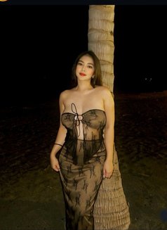 Eloisa - escort in Tokyo Photo 3 of 6