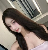 Elsa - escort in Doha