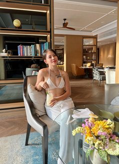 Elsa - escort in Phuket Photo 10 of 10