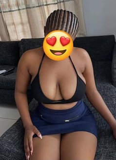 Elsie - escort in Nairobi Photo 1 of 4