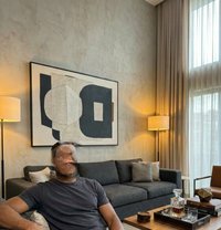 Elton - Male escort in London