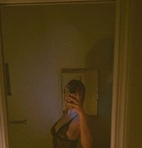 Elvira - escort in Geneva