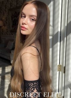 Elvira - escort in London Photo 8 of 8