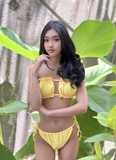 Elvira Teen Girl - escort in Bali Photo 2 of 5