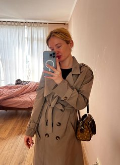 Elvira - escort in Dubai Photo 5 of 10