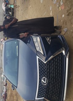 Elvis - Male adult performer in Warri Photo 3 of 3