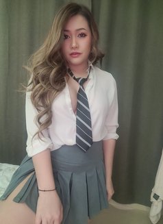 Elyna - puta in Ajmān Photo 4 of 8