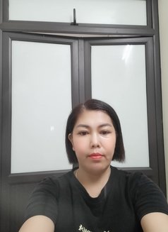 Elysia - escort in Dubai Photo 1 of 4