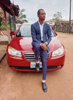 Elz - Male escort in Benin City Photo 1 of 1