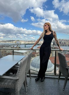 Elza Hot Mister🇷🇺 - Acompañantes transexual in Doha Photo 2 of 4