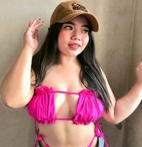 Em Em - masseuse in Makati City