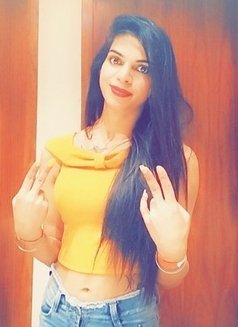 Ema for vd call and real meet - Transsexual escort in Gurgaon Photo 5 of 7